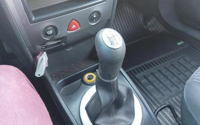 imagem-https://www.socarrao.com.br/sc-vehicle-images-prod/2420248/1785946715879-8241557_15_B_c70e87af16.jpeg