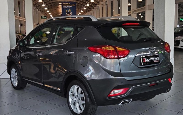 imagem-https://www.socarrao.com.br/sc-vehicle-images-prod/2420250/1783535646065-8243855_24_B_11e1c994f3.jpeg