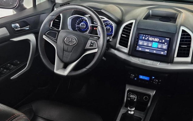 imagem-https://www.socarrao.com.br/sc-vehicle-images-prod/2420250/1783535646086-8243855_14_B_2c3c2e5701.jpeg
