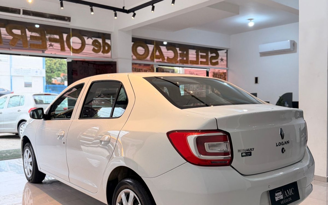 imagem-https://www.socarrao.com.br/sc-vehicle-images-prod/2420274/1783022737124-V2hhdHNBcHAgSW1hZ2UgMjAyNi0wNy0wMiBhdCAxNS4yMS4xNi5qcGVn.jpeg