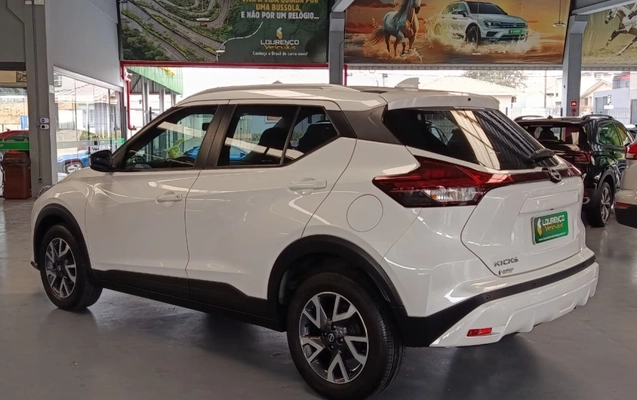 imagem-https://www.socarrao.com.br/sc-vehicle-images-prod/2420478/1788285918145-IzU0hH3GgluweGTZzZxFeCcFlNcMMSKd.jpg