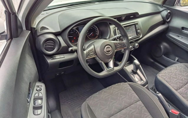 imagem-https://www.socarrao.com.br/sc-vehicle-images-prod/2420478/1788285918159-DviksTXrX8UPjlFTjTiPlI0bCA8mnwHN.jpg