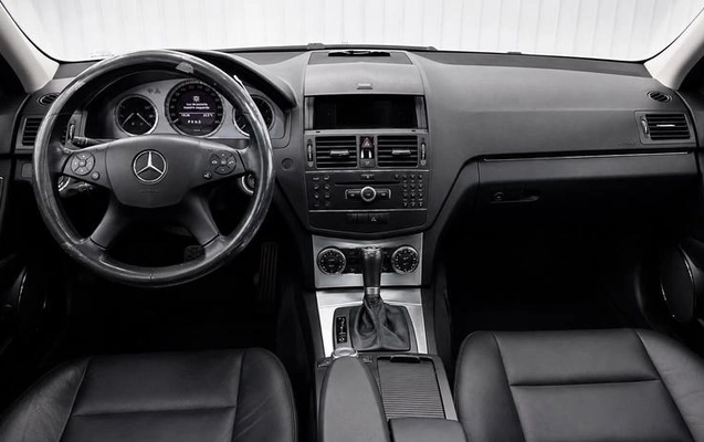 imagem-https://www.socarrao.com.br/sc-vehicle-images-prod/2420631/1788200789680-8207957_3_B_f218a45a72.jpeg
