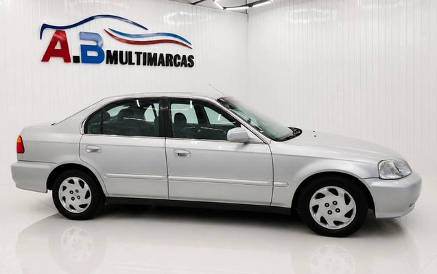 imagem-https://www.socarrao.com.br/sc-vehicle-images-prod/2420688/1785467867466-8175407_7_B_23aac0f01d.jpeg