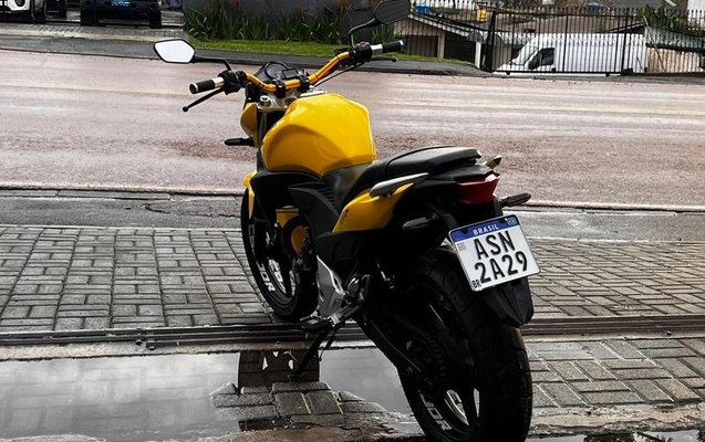 imagem-https://www.socarrao.com.br/sc-vehicle-images-prod/2420692/1789486457584-8243945_3_B_ddc1910b80.jpeg