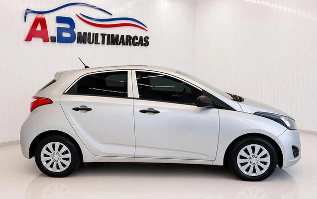 imagem-https://www.socarrao.com.br/sc-vehicle-images-prod/2420700/1785461810389-8216803_14_B_38087f2d46.jpeg