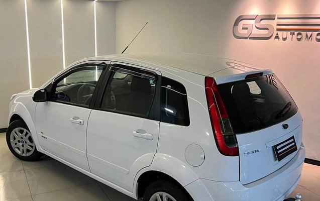 imagem-https://www.socarrao.com.br/sc-vehicle-images-prod/2420712/1785522836755-gb-0faa71e.jpeg