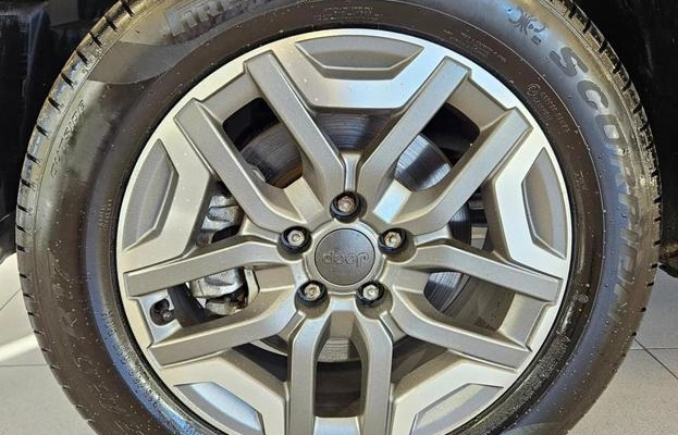 imagem-https://www.socarrao.com.br/sc-vehicle-images-prod/2420862/1785175046954-8240764_0_B_952b075c63.jpeg