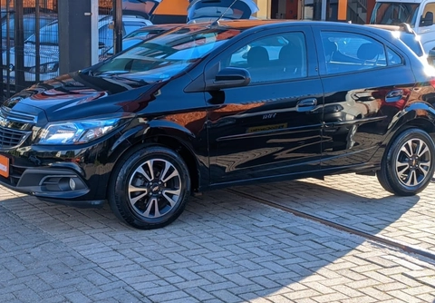 Chevrolet Onix 2014 Preto — foto 1 de 3