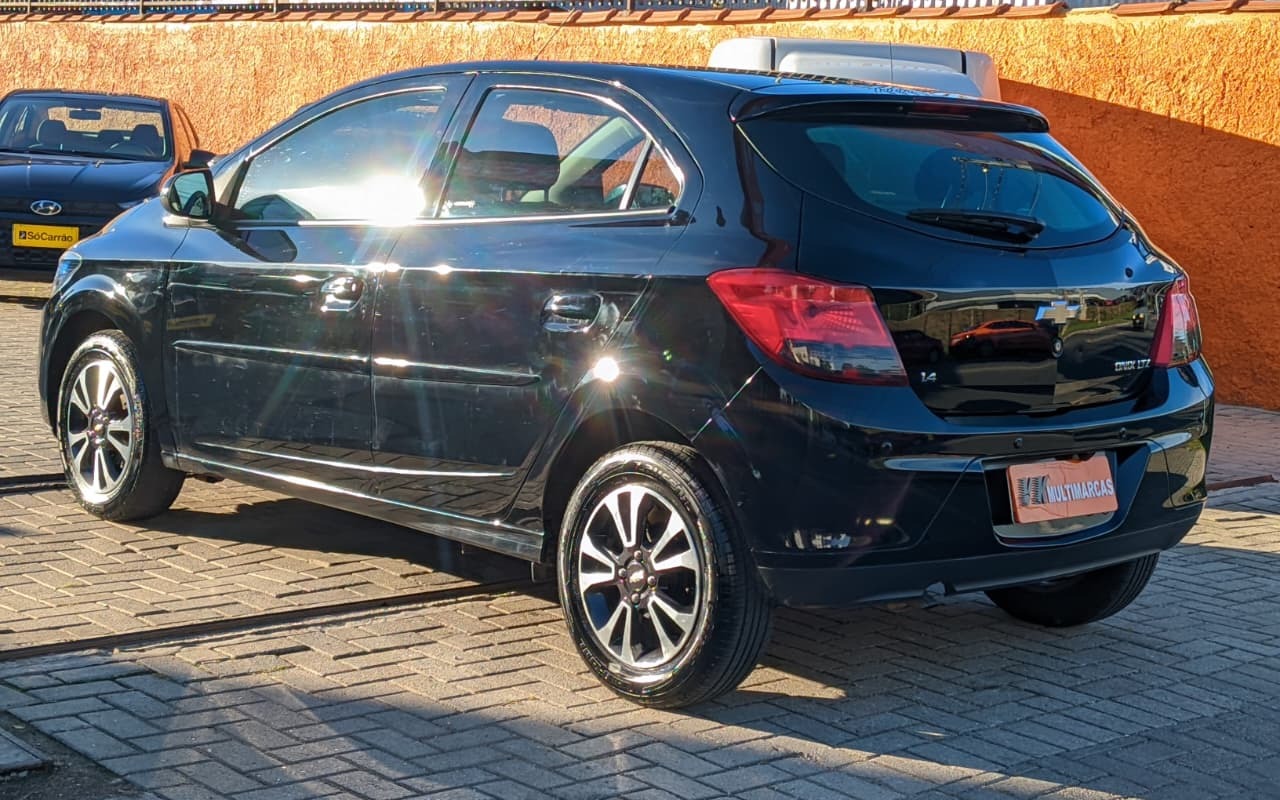 imagem-https://www.socarrao.com.br/sc-vehicle-images-prod/2420864/1783024454277-V2hhdHNBcHAgSW1hZ2UgMjAyNi0wNy0wMiBhdCAxNi40NS4xOCAoMikuanBlZw.jpeg