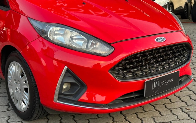 imagem-https://www.socarrao.com.br/sc-vehicle-images-prod/2421233/1789505989111-003_81ce4cfe76cdb6271ee770e8eccb935a.jpeg