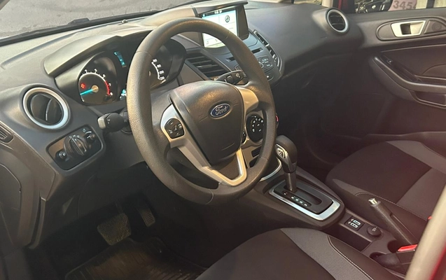 imagem-https://www.socarrao.com.br/sc-vehicle-images-prod/2421233/1789505989113-003_d055ffbcd416c60e8909b85e449c2091.jpeg