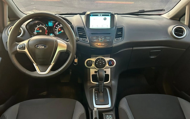 imagem-https://www.socarrao.com.br/sc-vehicle-images-prod/2421233/1789505989118-003_7f6e813bfcf8c3580a4742813601bcab.jpeg