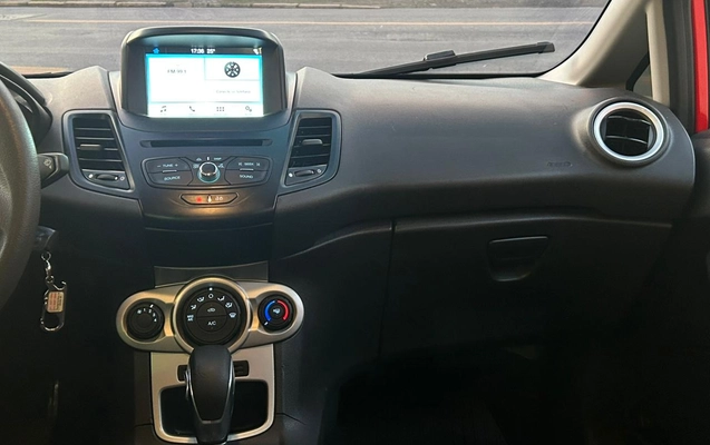 imagem-https://www.socarrao.com.br/sc-vehicle-images-prod/2421233/1789505989119-003_9c8c348774b9bf9406d56ffb300f7b70.jpeg