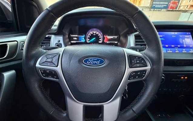 imagem-https://www.socarrao.com.br/sc-vehicle-images-prod/2421316/1784225576094-8244093_1_B_3be43e90e5.jpeg