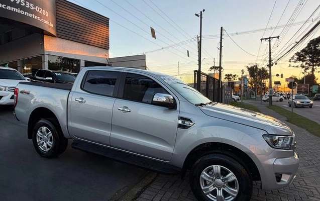 imagem-https://www.socarrao.com.br/sc-vehicle-images-prod/2421316/1784225576104-8244093_14_B_c87dec3f50.jpeg