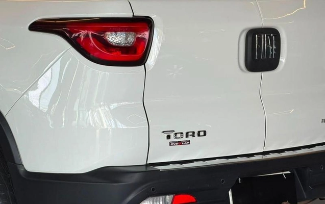 imagem-https://www.socarrao.com.br/sc-vehicle-images-prod/2421497/1786041516014-8244263_3_B_46d09fa8e5.jpeg