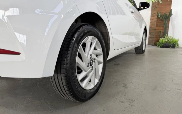 imagem-https://www.socarrao.com.br/sc-vehicle-images-prod/2421503/1783026874848-gb-8cff16b.jpg