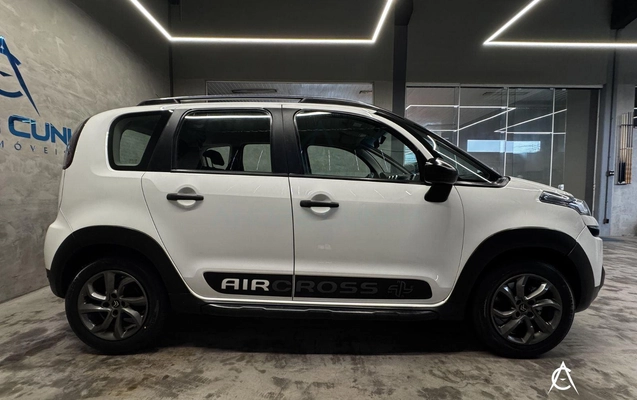imagem-https://www.socarrao.com.br/sc-vehicle-images-prod/2421513/1789412405580-fd460b4c58614bd4ada4b5d2835b9035_1783027081622.jpg