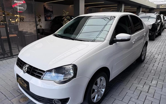 imagem-https://www.socarrao.com.br/sc-vehicle-images-prod/2421569/1789135451936-7962775_14_B_bd01c80eaa.jpeg