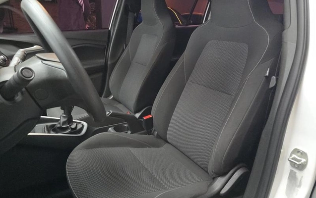 imagem-https://www.socarrao.com.br/sc-vehicle-images-prod/2421718/1791318209219-8153153_0_B_b687ab7fe0.jpeg