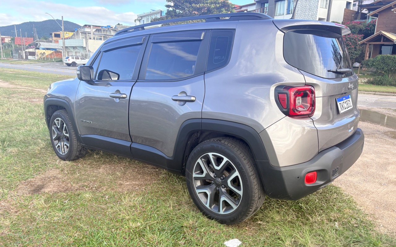 imagem-https://www.socarrao.com.br/sc-vehicle-images-prod/2423753/1783092617060-SU1HXzk4NjcuanBlZw.jpeg