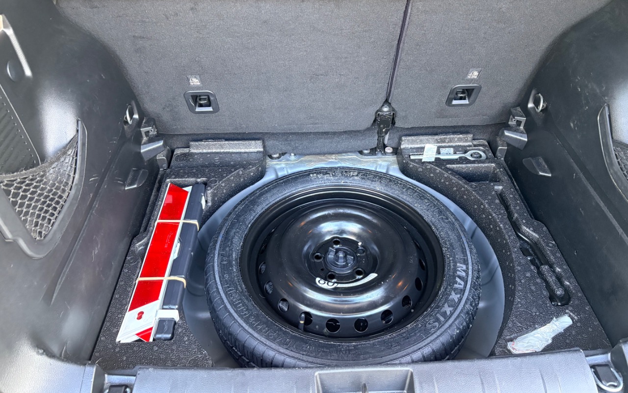 imagem-https://www.socarrao.com.br/sc-vehicle-images-prod/2423753/1783092617360-SU1HXzk4NTcuanBlZw.jpeg