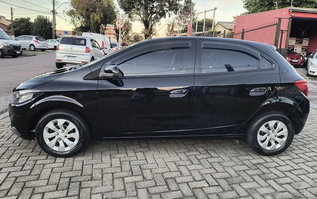 imagem-https://www.socarrao.com.br/sc-vehicle-images-prod/2425589/1783041472539-V2hhdHNBcHAgSW1hZ2UgMjAyNi0wNy0wMiBhdCAyMS41MC4yOC5qcGVn.jpeg