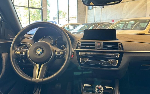 imagem-https://www.socarrao.com.br/sc-vehicle-images-prod/2432269/1787743295991-8241351_8_B_a87e989be1.jpeg