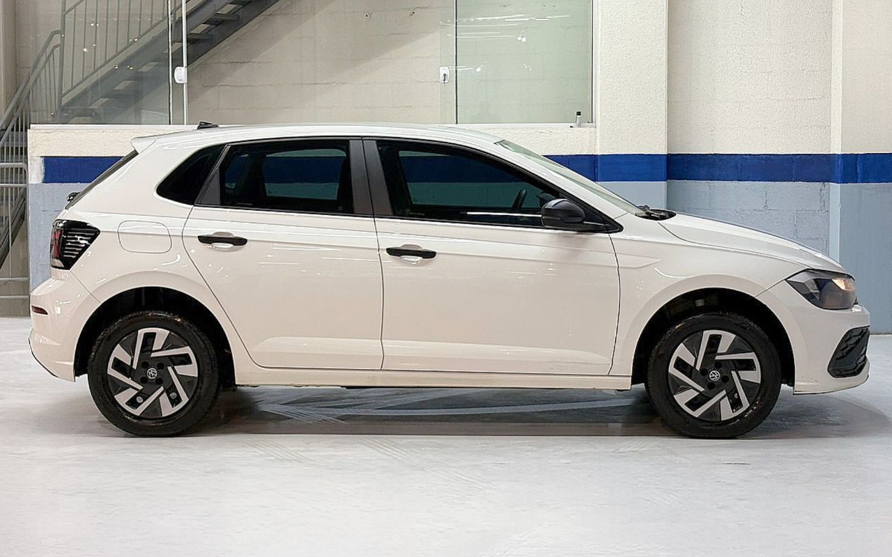 imagem-https://www.socarrao.com.br/sc-vehicle-images-prod/2432371/1783078633650-Vk9MS1NXQUdFTiBQT0xPIFRSQUNLIC0gMjAyNSAtIEJSQU5DTyAtIEZIWDdKMDEgKDcpLmpwZw.jpg
