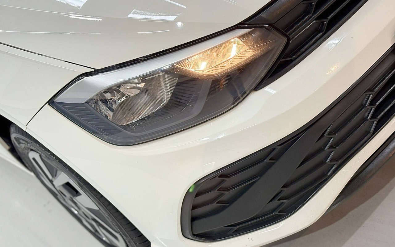 imagem-https://www.socarrao.com.br/sc-vehicle-images-prod/2432371/1783078633831-Vk9MS1NXQUdFTiBQT0xPIFRSQUNLIC0gMjAyNSAtIEJSQU5DTyAtIEZIWDdKMDEgKDkpLmpwZw.jpg