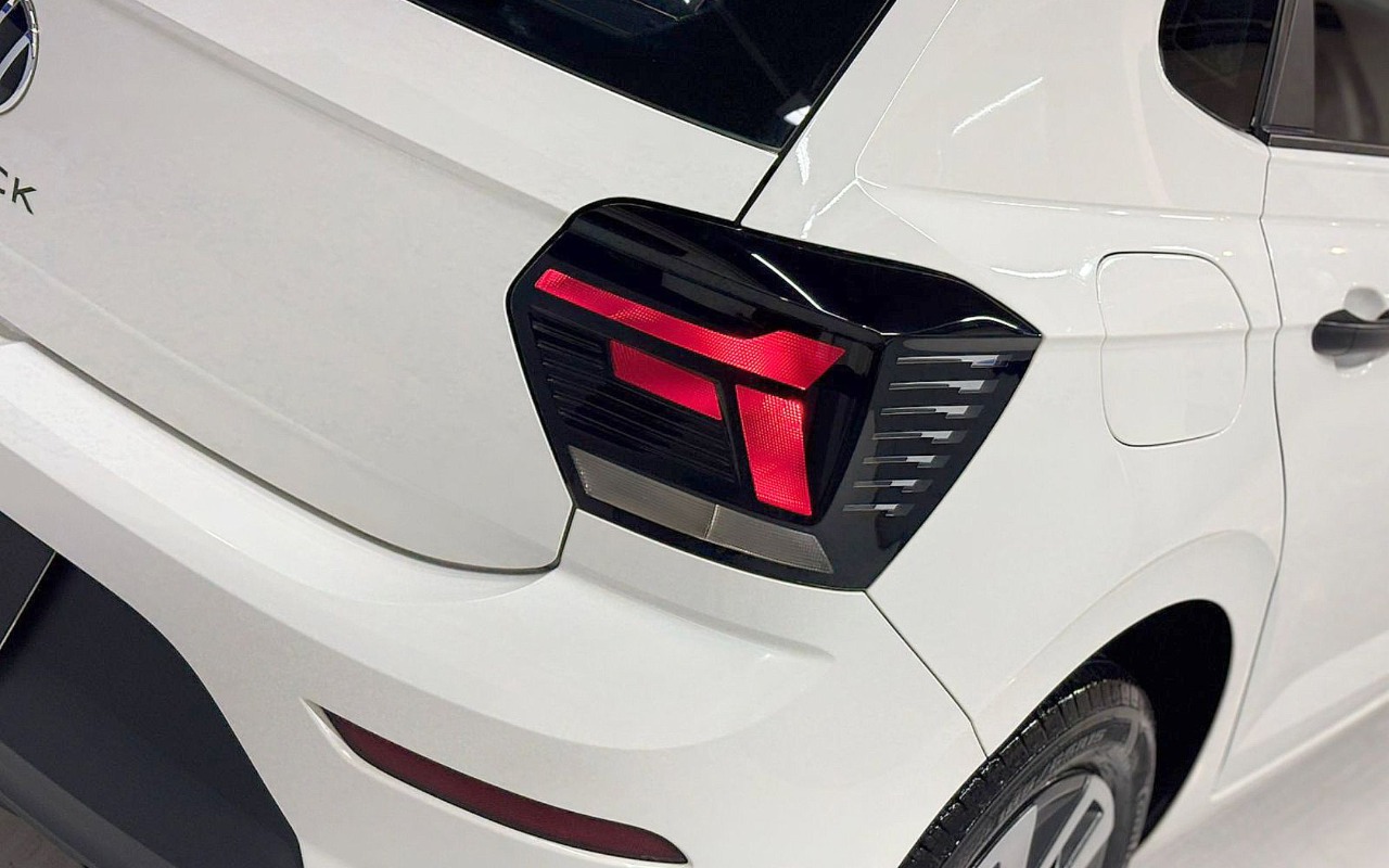 imagem-https://www.socarrao.com.br/sc-vehicle-images-prod/2432371/1783078634171-Vk9MS1NXQUdFTiBQT0xPIFRSQUNLIC0gMjAyNSAtIEJSQU5DTyAtIEZIWDdKMDEgKDExKS5qcGc.jpg