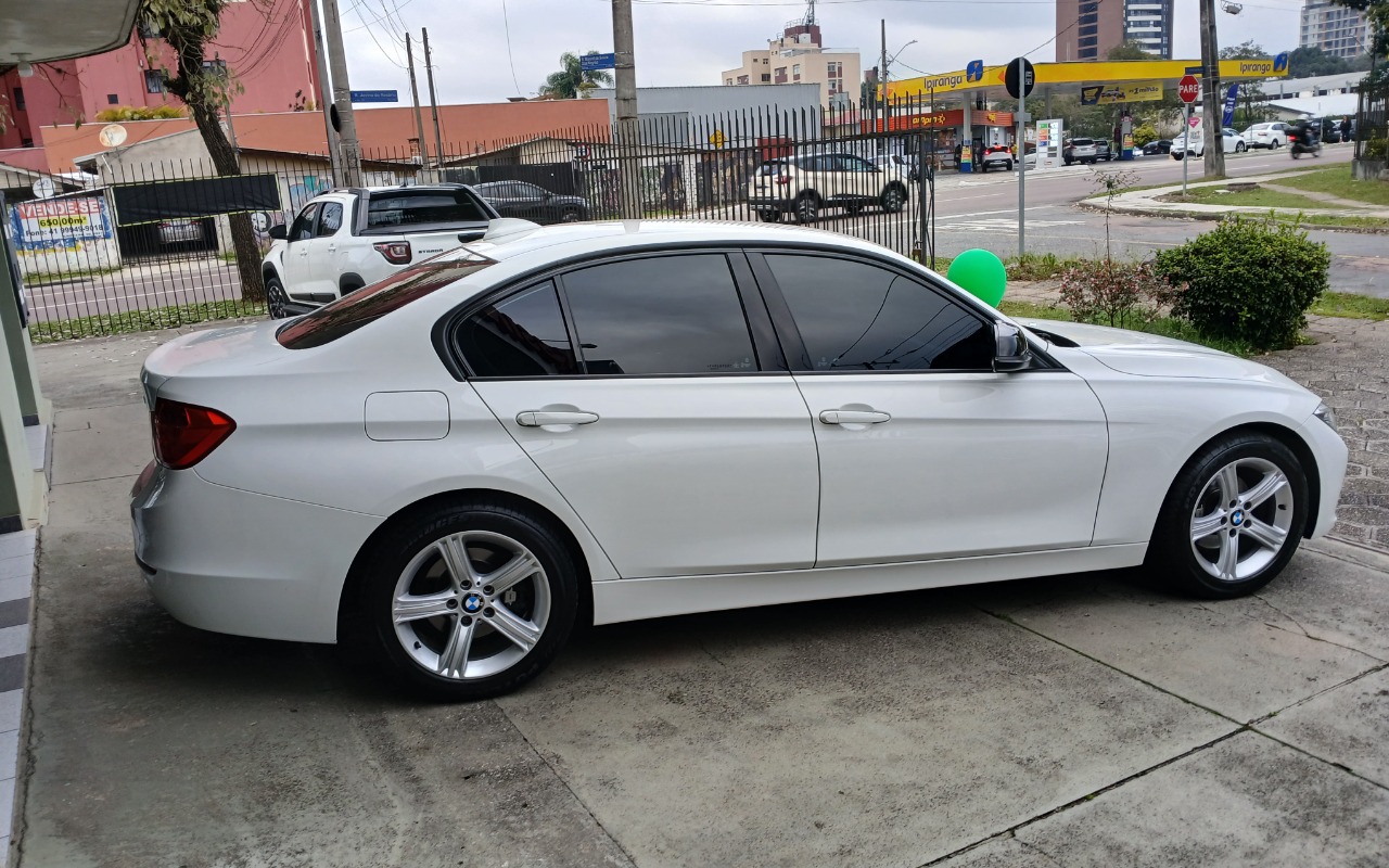 imagem-https://www.socarrao.com.br/sc-vehicle-images-prod/2432382/1783079185799-MTc4MzA3ODU2ODE5MzMyNTY0Njc5NjI0NTE3NTAwODUuanBn.jpg