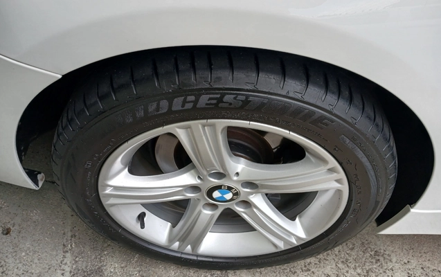 imagem-https://www.socarrao.com.br/sc-vehicle-images-prod/2432382/1783079186161-MTc4MzA3ODY1MjYwOTc1MzUyNTQxOTMxNjM5MDAzNjguanBn.jpg