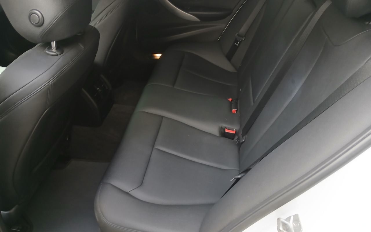 imagem-https://www.socarrao.com.br/sc-vehicle-images-prod/2432382/1783079187154-MTc4MzA3ODgxNDQxMjQyMzI1MDQxMDIyNjExODM3MjAuanBn.jpg