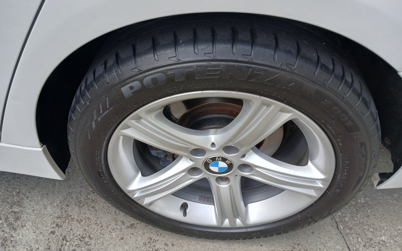 imagem-https://www.socarrao.com.br/sc-vehicle-images-prod/2432382/1783079187544-MTc4MzA3ODg4MDkzMTQ1NjQ3MDg0MDA3MDMzNzg4NTUuanBn.jpg