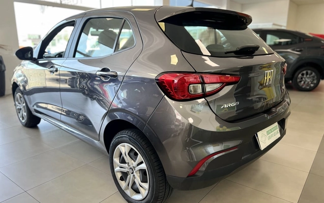 imagem-https://www.socarrao.com.br/sc-vehicle-images-prod/2432540/1791405203805-vehicle_image_1783080985_1aada2608850407318ab15e54980eb0f.jpeg