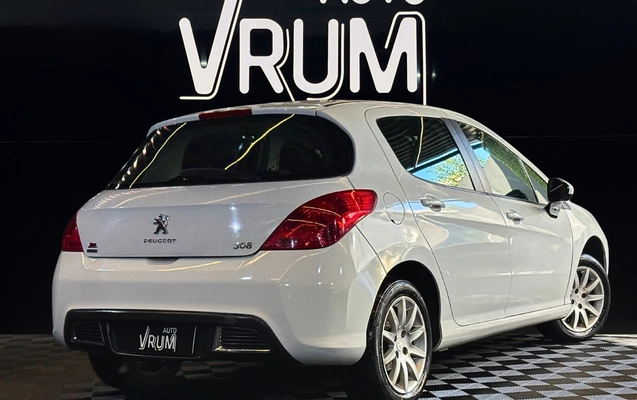 imagem-https://www.socarrao.com.br/sc-vehicle-images-prod/2432675/1783082666959-4_094224.jpg