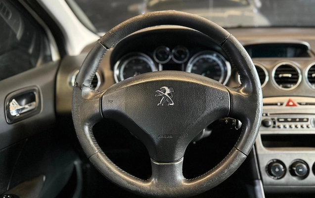 imagem-https://www.socarrao.com.br/sc-vehicle-images-prod/2432675/1783082666961-6_094224.jpg