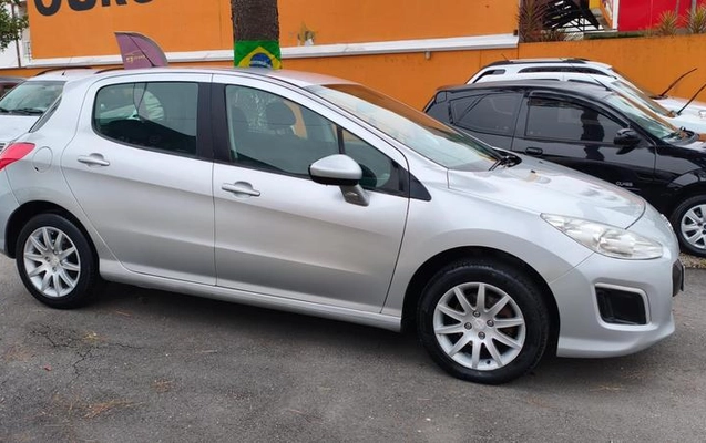imagem-https://www.socarrao.com.br/sc-vehicle-images-prod/2432811/1786385657675-8189087_3_B_1ef1506ad0.jpeg