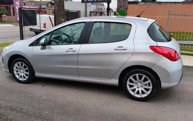 imagem-https://www.socarrao.com.br/sc-vehicle-images-prod/2432811/1786385657684-8189087_6_B_37f5bf8630.jpeg