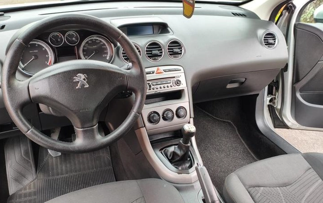 imagem-https://www.socarrao.com.br/sc-vehicle-images-prod/2432811/1786385657687-8189087_8_B_6e7d70b2a8.jpeg