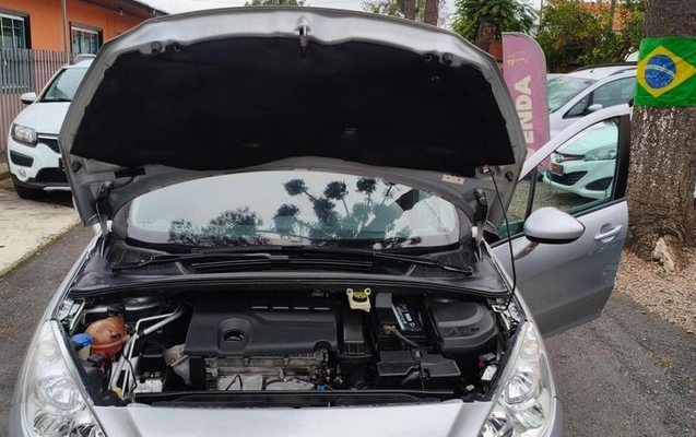 imagem-https://www.socarrao.com.br/sc-vehicle-images-prod/2432811/1786385657705-8189087_19_B_37b71e042b.jpeg
