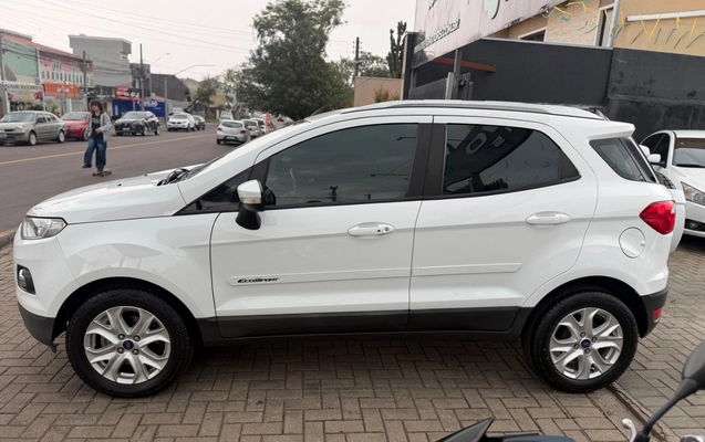 imagem-https://www.socarrao.com.br/sc-vehicle-images-prod/2432821/1788540643434-SU1HXzE0MDQuanBlZw.jpeg