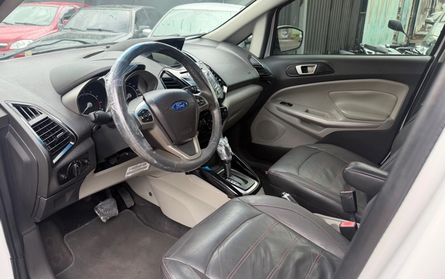 imagem-https://www.socarrao.com.br/sc-vehicle-images-prod/2432821/1788548153679-SU1HXzE0MTIuanBlZw.jpeg