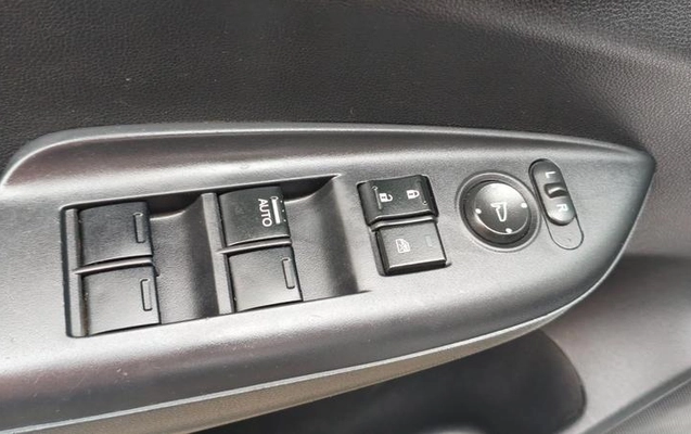 imagem-https://www.socarrao.com.br/sc-vehicle-images-prod/2432829/1783083682770-8220016_15_B_55932bb3a8.jpeg