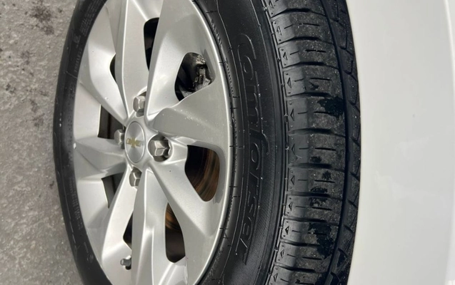 imagem-https://www.socarrao.com.br/sc-vehicle-images-prod/2432854/1788975260342-gb-33c2377.jpg