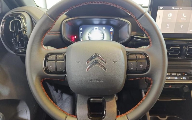 imagem-https://www.socarrao.com.br/sc-vehicle-images-prod/2433414/1783086878120-8245212_7_B_00e9b2e5a4.jpeg