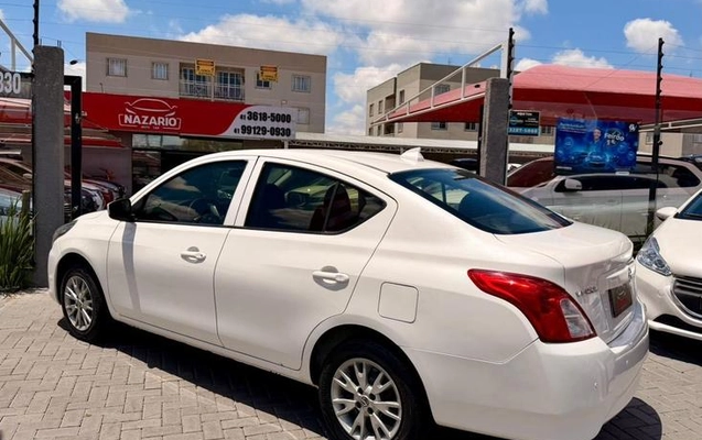 imagem-https://www.socarrao.com.br/sc-vehicle-images-prod/2433458/1786136794995-7495747_8_B_6d8f966b17.jpeg