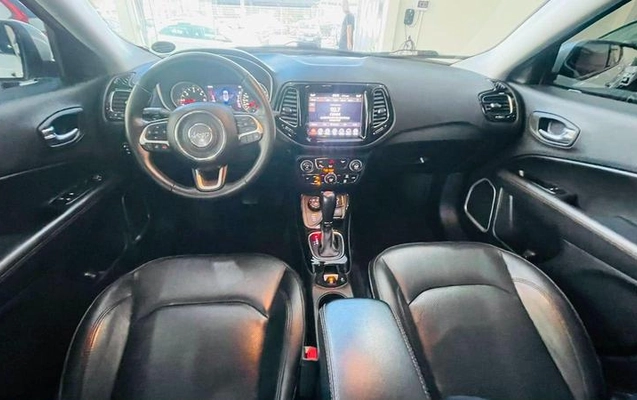imagem-https://www.socarrao.com.br/sc-vehicle-images-prod/2433748/1784141686000-8245308_1_B_46207cf661.jpeg